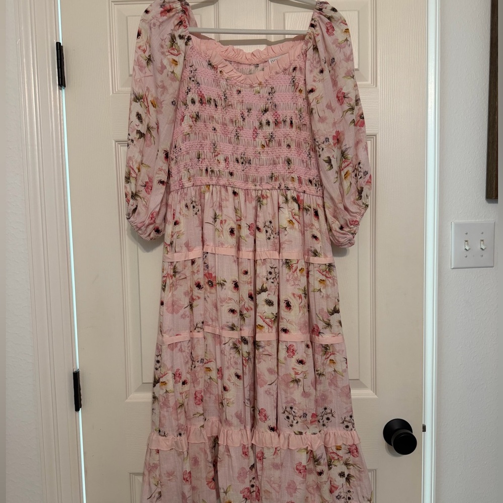 Ivy City Co Pink Floral Midi Dress